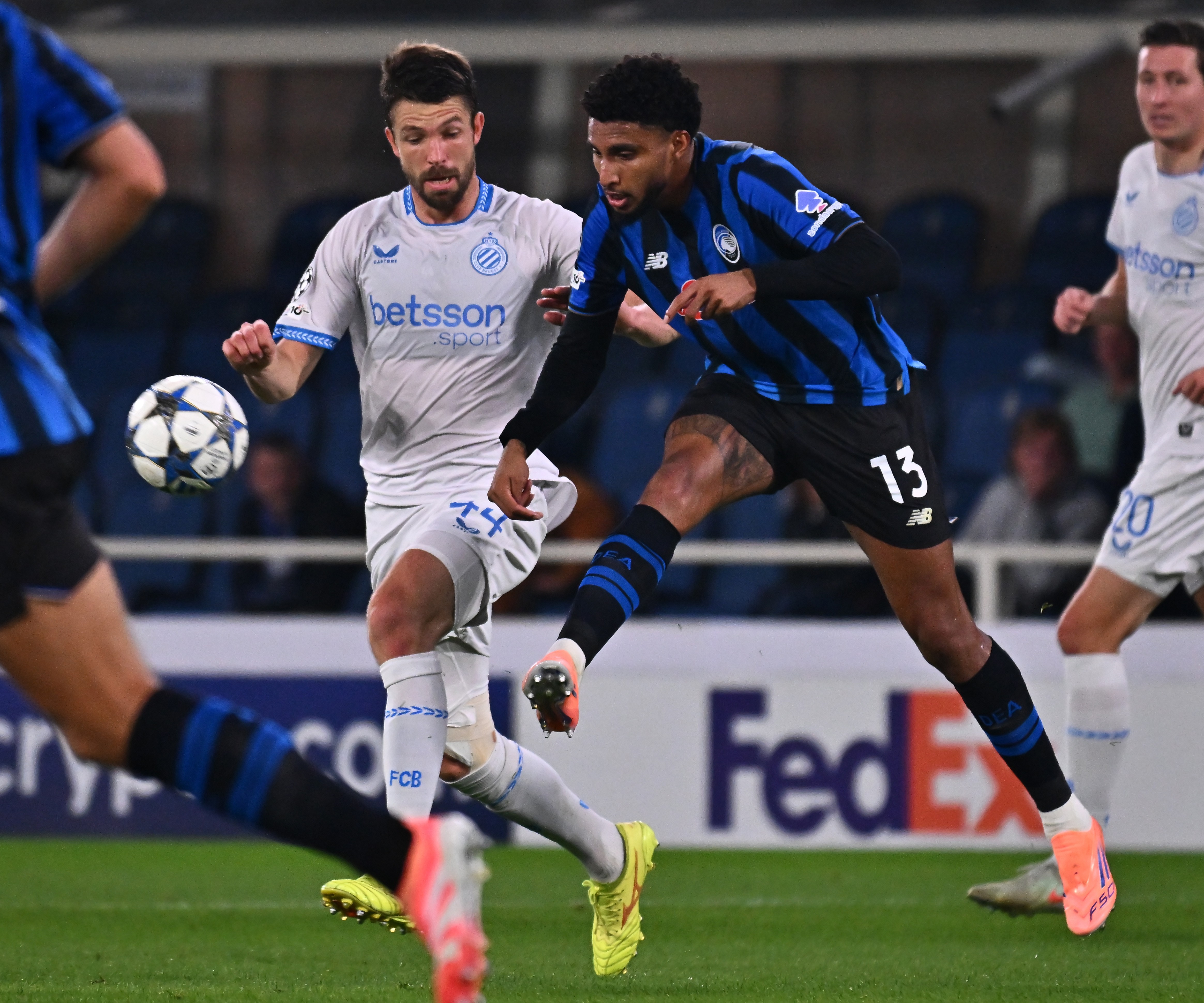 九游娱乐-集结日体能课后，亚特兰大篮板制胜备战NBA总决赛，底气十足，赛季目标并未改变的简单介绍